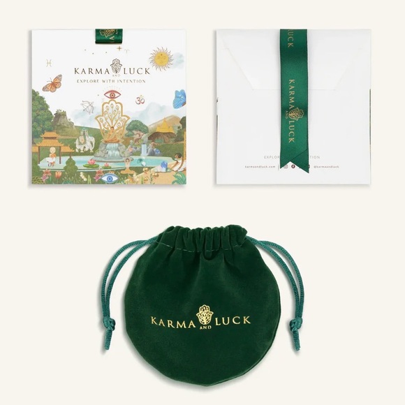 KARMA AND LUCK Loyal Link - Gold Hamsa Lock - Picture 5 of 5